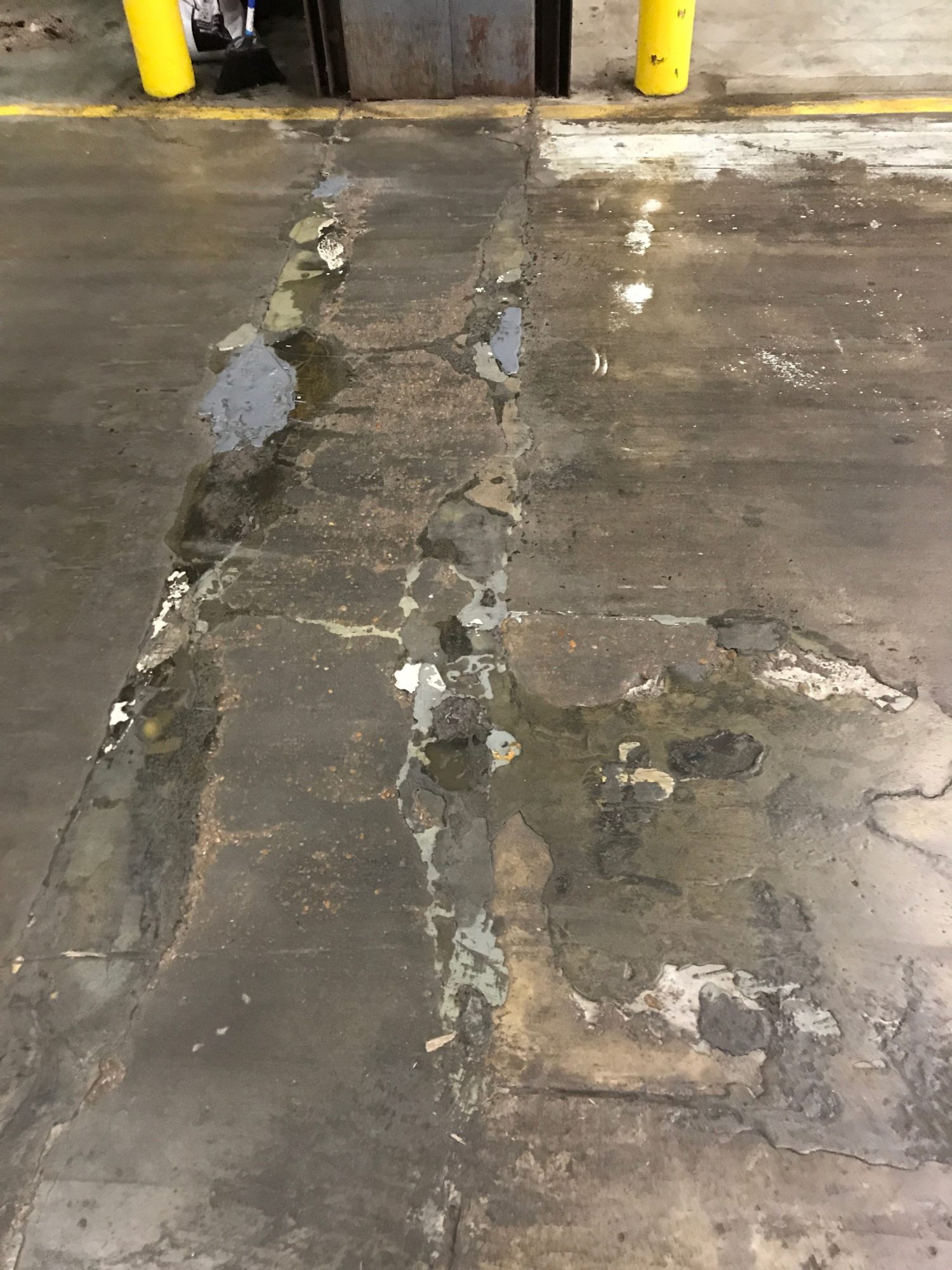 Does your Concrete Floor Damage your Wheeled Vehicles? Industrial