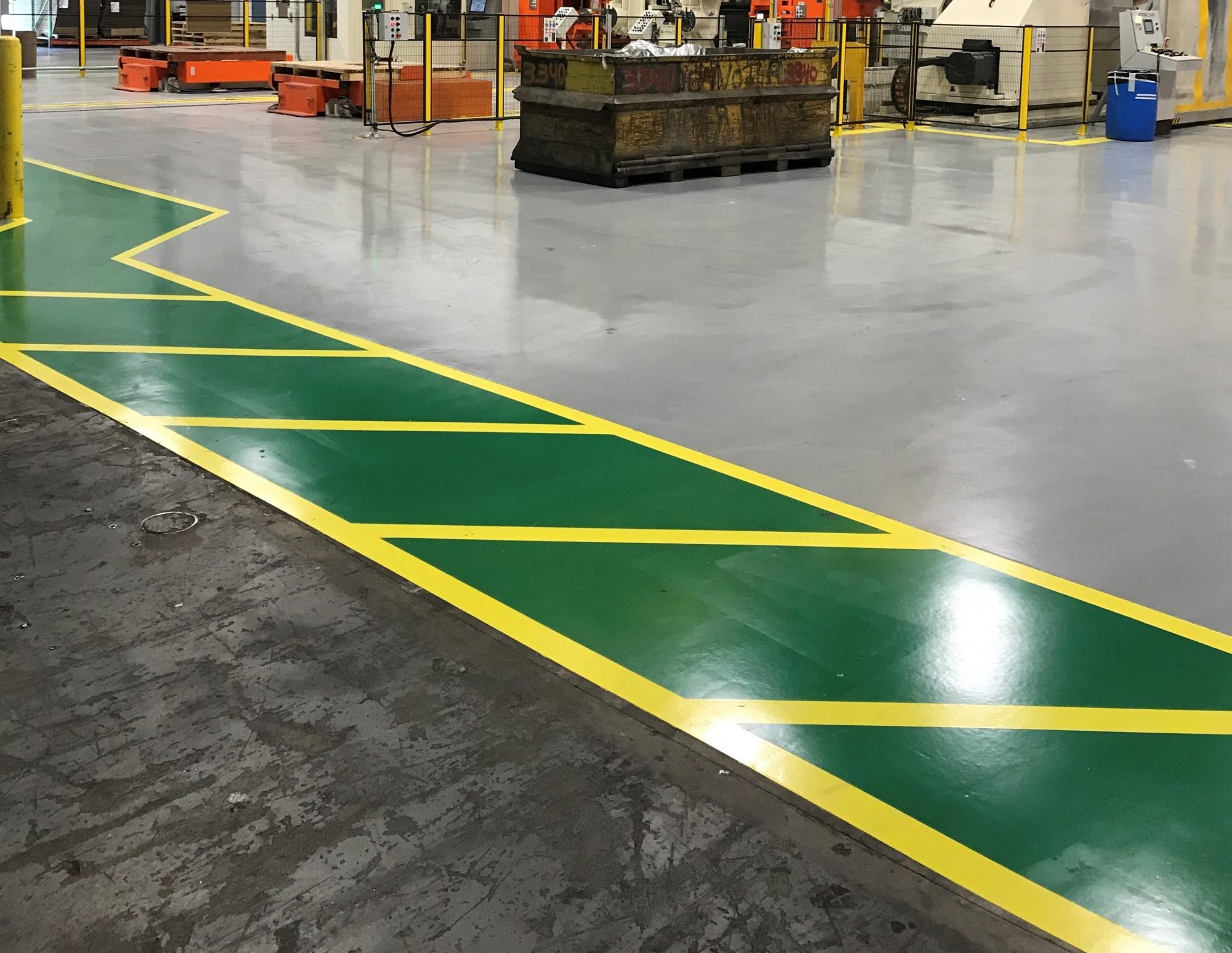 Epoxy floor coatings, epoxy flooring, industrial concrete flooring, industrial concrete floors, Industrial Applications Inc., TeamIA,  Huntingdon TN, flooring contractor Huntingdon TN