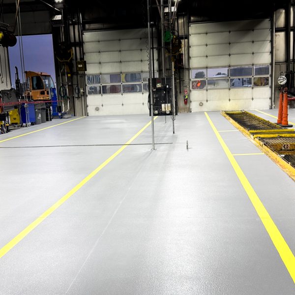 A multinational corporation continues to trust #IndustrialApplicationsInc to upgrade their truck and wash bays nationwide. On this project, #TeamIA installed a urethane mortar broadcast system topped with polyaspartic coatings, creating a seamless, highly cleanable surface with built-in slip resistance. The result? A floor built to perform under extreme conditions—day in and day out.