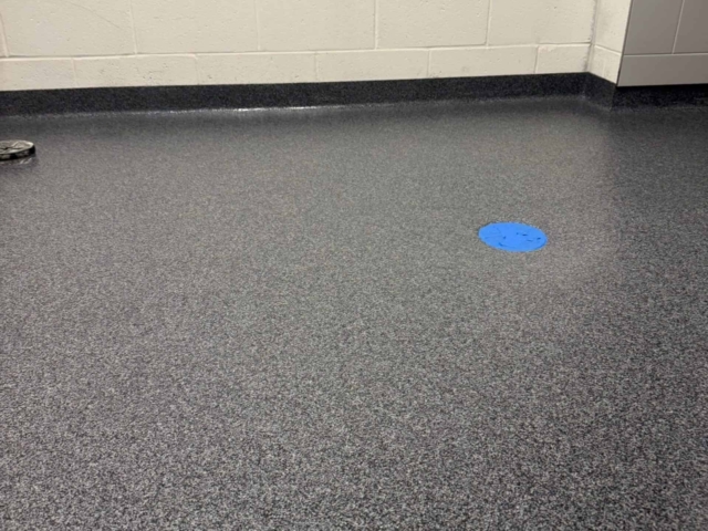 For an active educational facility, advantages include&nbsp;Durable performance under heavy daily foot traffic,&nbsp;Slip-resistant texture for areas exposed to moisture and spills, and&nbsp;Seamless transitions and integrated cove bases that simplify cleaning
